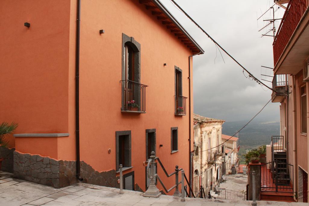 L'Arco Dei Sogni Hotell Malvagna Eksteriør bilde